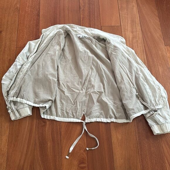 NWOT Young Fabulous & Broke Clara Utility Bomber Jacket Size S - Picture 7 of 12